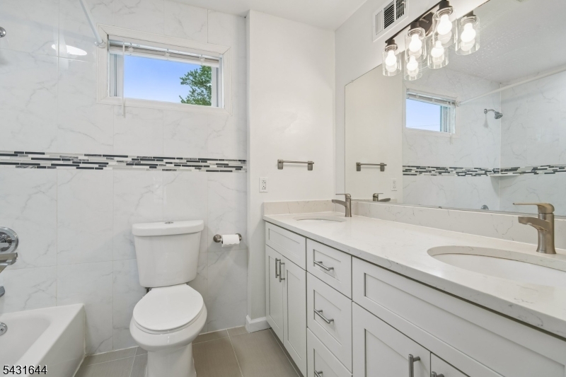 49 Blaine Street Millburn, NJ 07041 - Photo 15 of 32