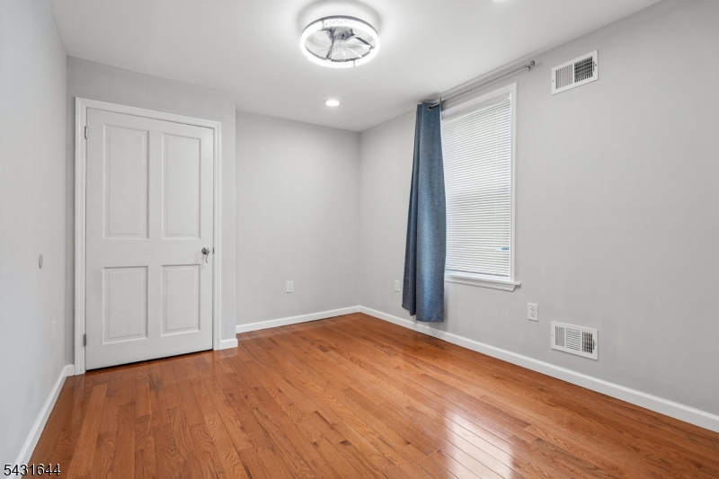 49 Blaine Street Millburn, NJ 07041 - Photo 17 of 32