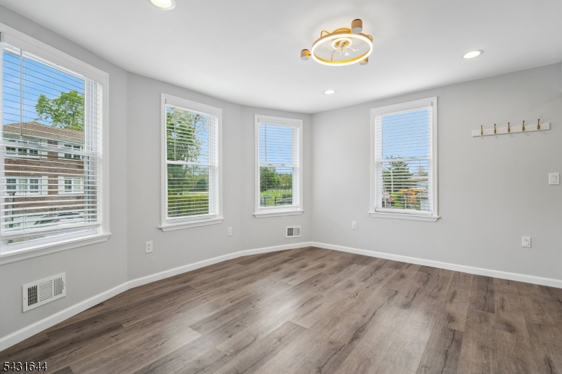 49 Blaine Street Millburn, NJ 07041 - Photo 8 of 32