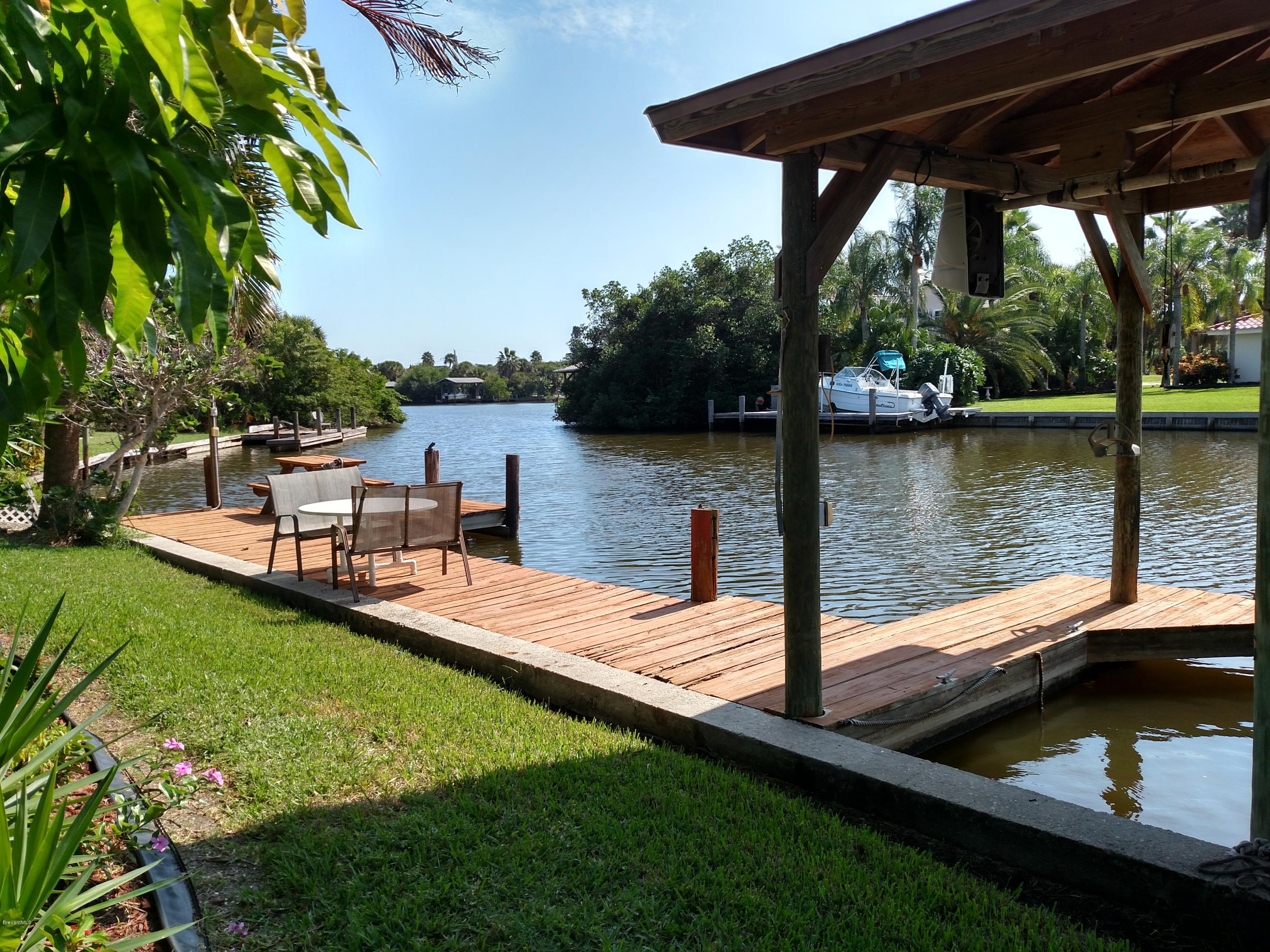 445 Riggs Avenue Melbourne Beach, FL 32951 - Photo 10 of 21 Pretty views