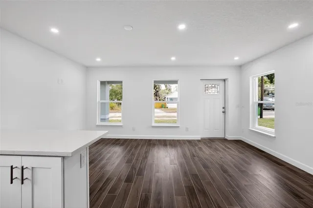 $2,299 | 4207 East Cayuga Street, Tampa, FL 33610