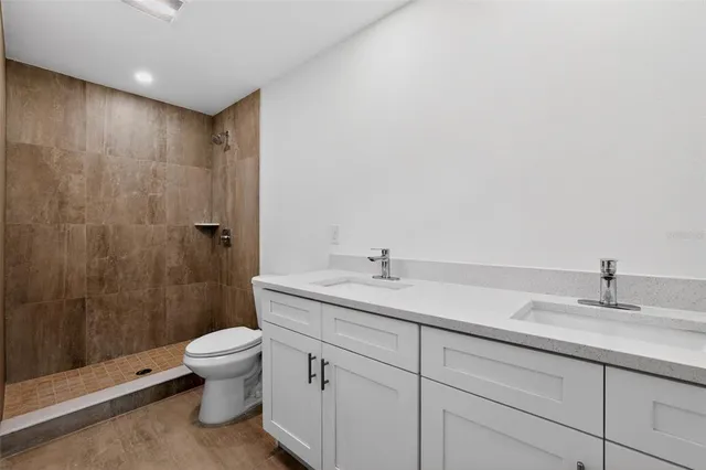 $2,299 | 4207 East Cayuga Street, Tampa, FL 33610