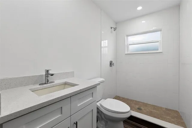 $2,299 | 4207 East Cayuga Street, Tampa, FL 33610