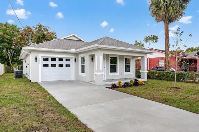 $2,299 | 4207 East Cayuga Street, Tampa, FL 33610