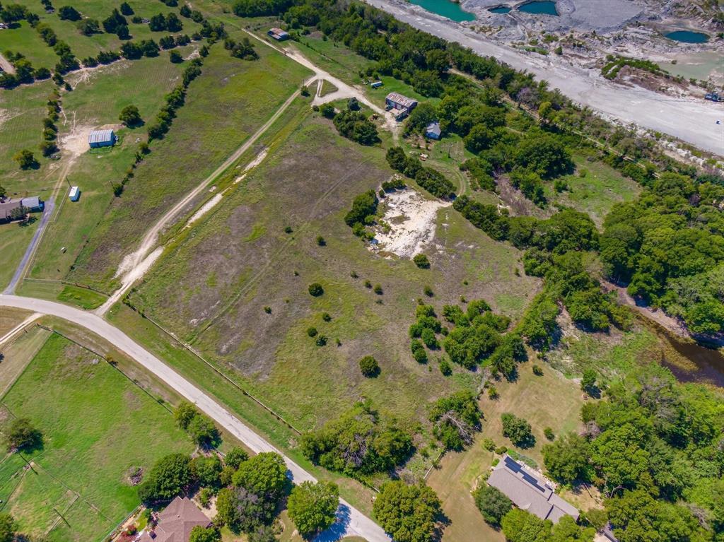 3441 Bluegrass Drive Midlothian, TX 76065 - Photo 3 of 15