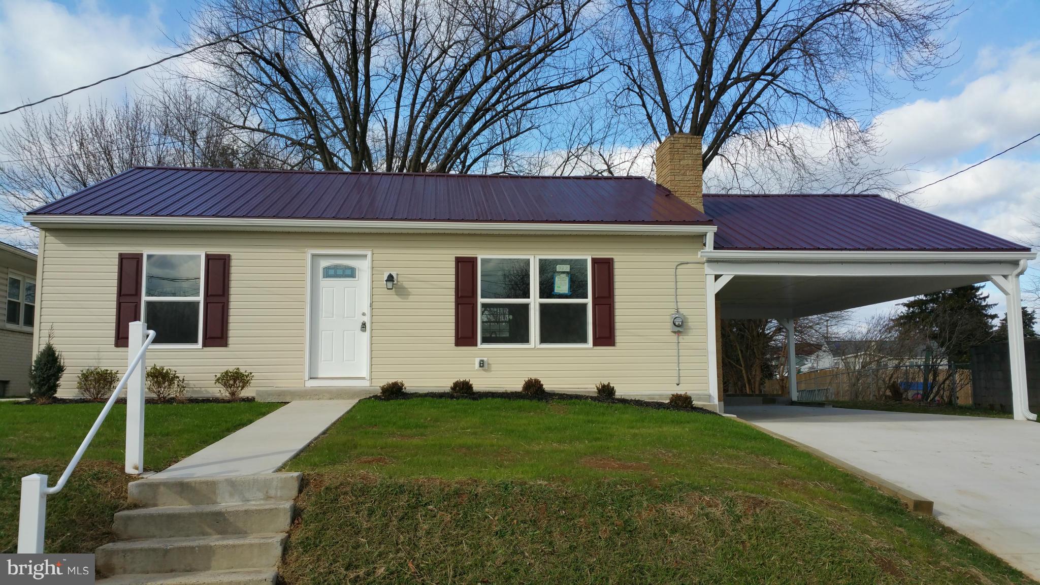 337 Wakefield Road Hagerstown, MD 21740 - Photo 1 of 23 Exterior (Front)