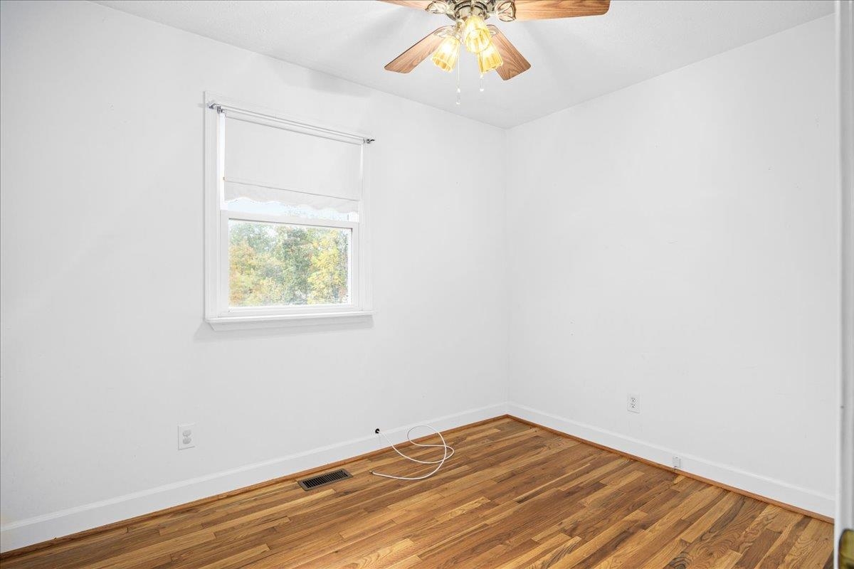 9508 Koontz Corner Road Harrisonburg, VA 22802 - Photo 27 of 55 an empty room with a window