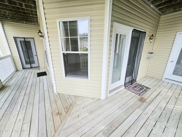 $219,900 | 4525 Sagedale Drive, Unit 204, Wilmington, NC 28405