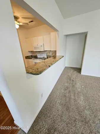 $219,900 | 4525 Sagedale Drive, Unit 204, Wilmington, NC 28405