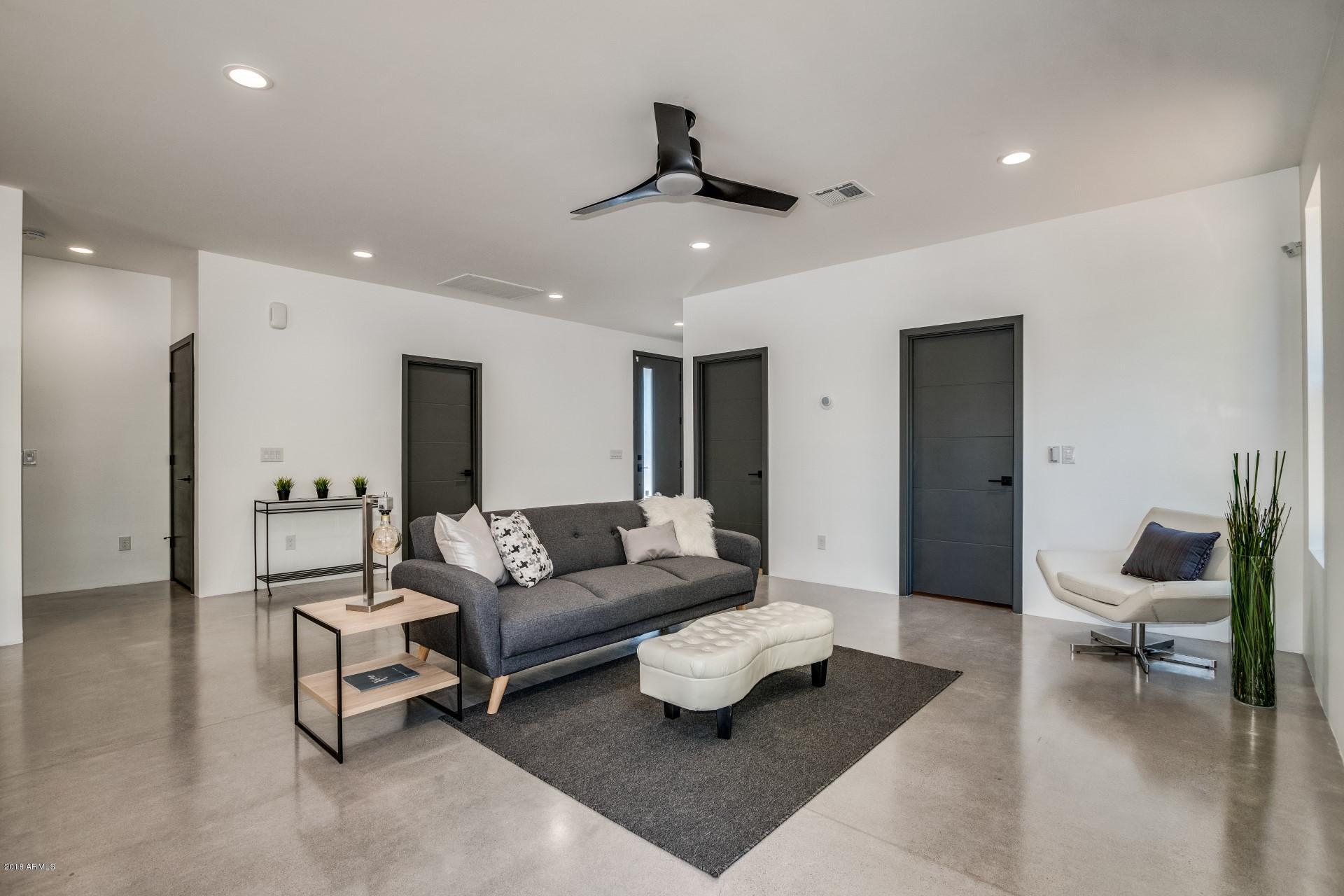 3300 North Randolph Road Phoenix, AZ 85014 - Photo 3 of 19 Randolph (6)