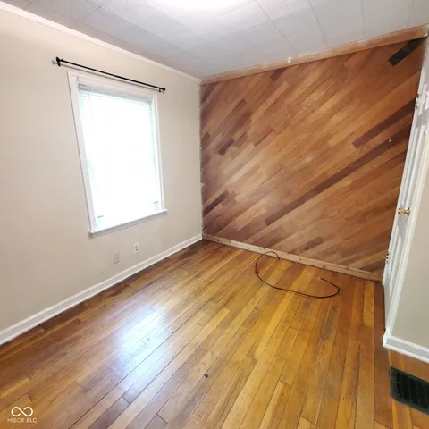 $2,500 | 4721 Rookwood Avenue, Indianapolis, IN 46208