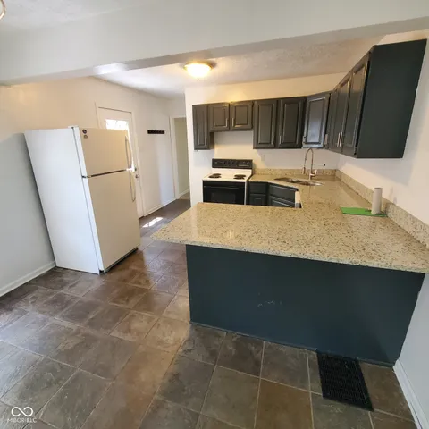 $2,500 | 4721 Rookwood Avenue, Indianapolis, IN 46208