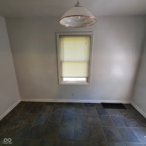 $2,500 | 4721 Rookwood Avenue, Indianapolis, IN 46208