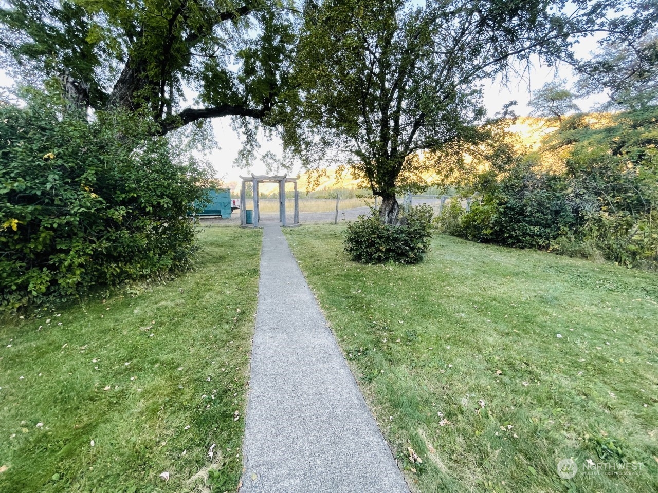 1912 Tucannon Road Pomeroy, WA 99347 - Photo 12 of 13 a pathway of a yard