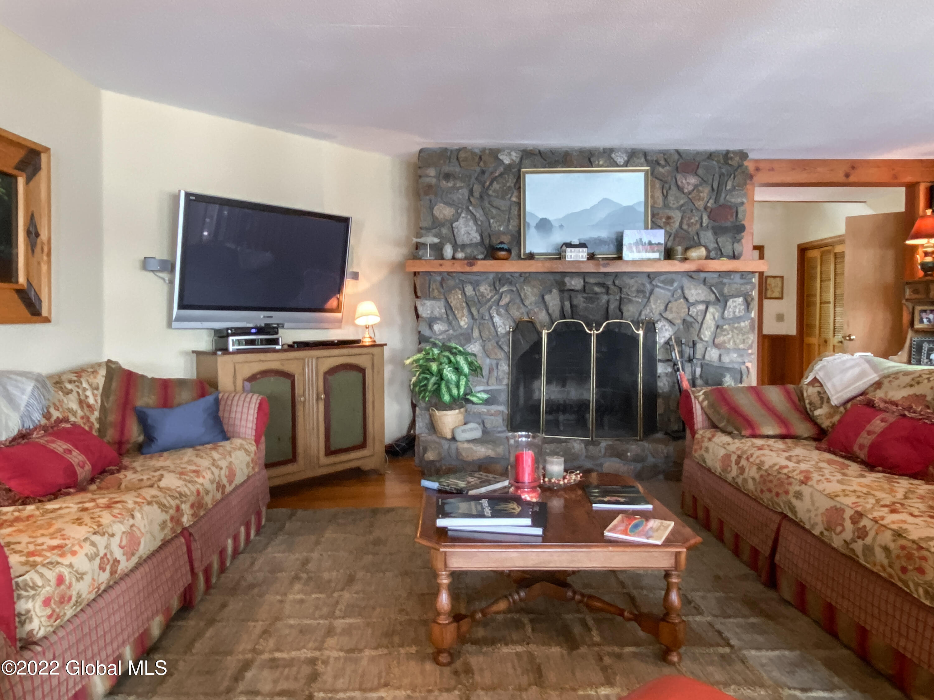 3145 Oakley Way Kattskill Bay, NY 12844 - Photo 7 of 102 IMG_2931