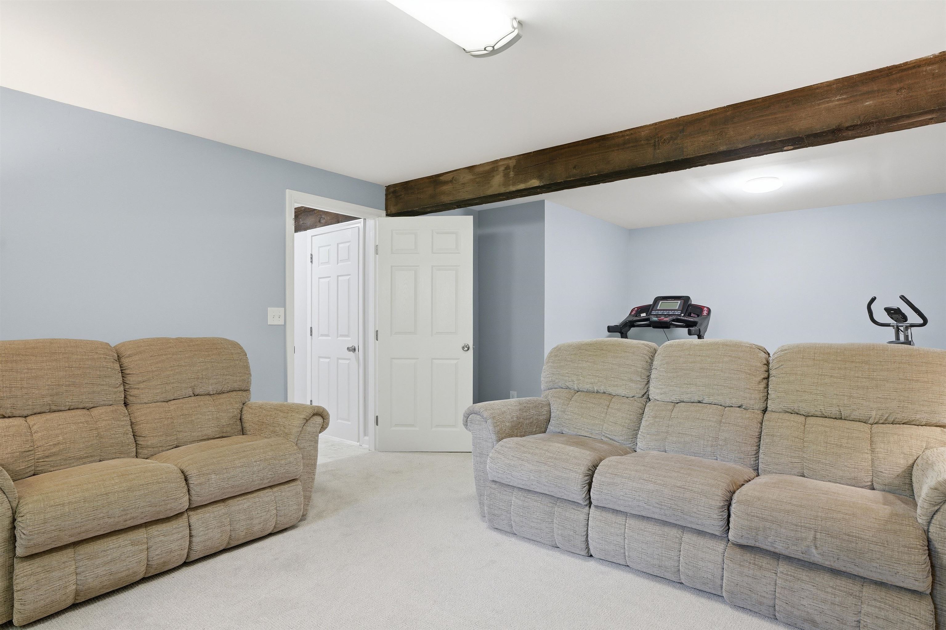 5 Dattilo Road Derry, NH 03038 - Photo 27 of 39