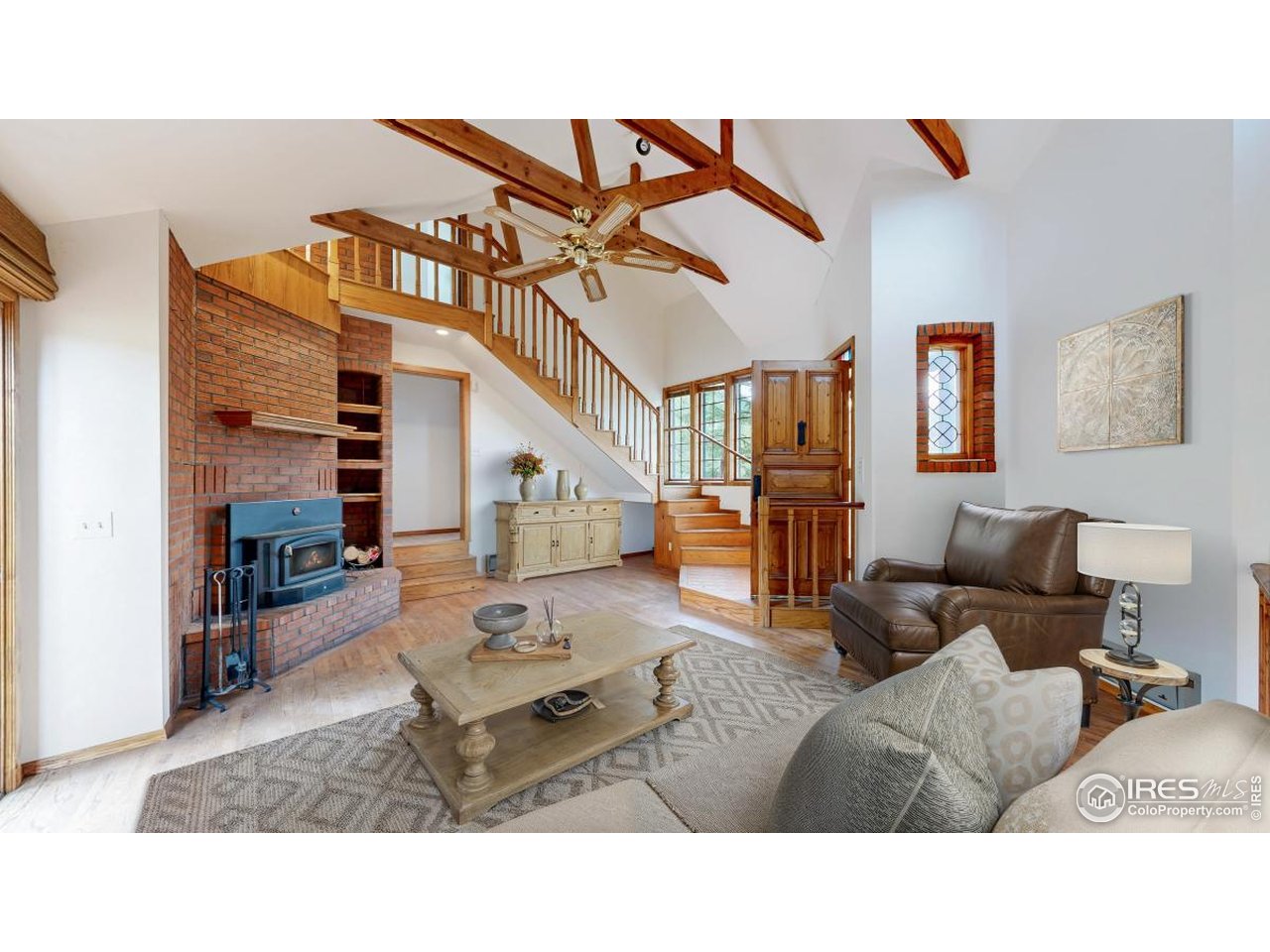 253 Apache Road Lyons, CO 80540 - Photo 2 of 32 Living Room