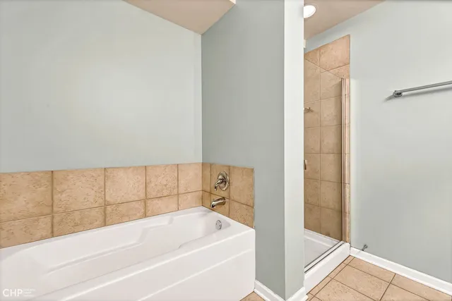 $3,100 | 1717 South Prairie Avenue, Unit 1403, Chicago, IL 60616