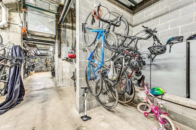 $3,100 | 1717 South Prairie Avenue, Unit 1403, Chicago, IL 60616