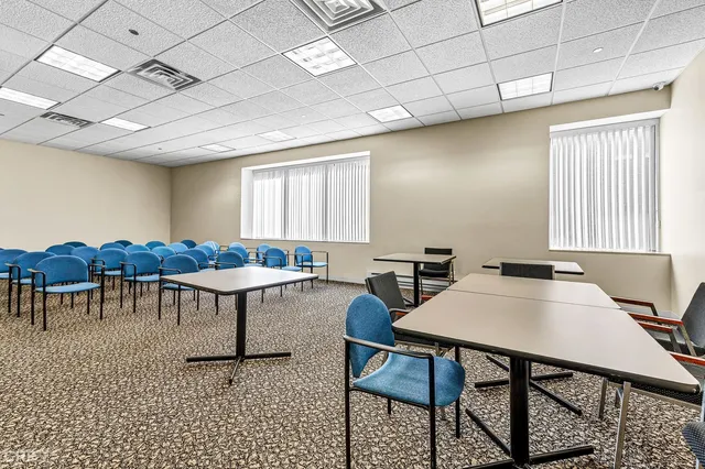 $3,100 | 1717 South Prairie Avenue, Unit 1403, Chicago, IL 60616