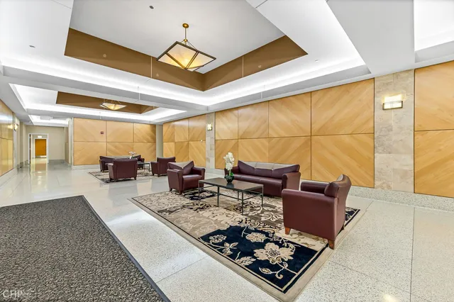 $3,100 | 1717 South Prairie Avenue, Unit 1403, Chicago, IL 60616