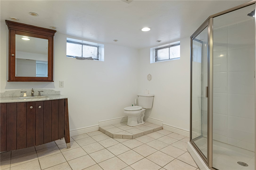 5235 West Ridgewood Road Springfield, OH 45503 - Photo 25 of 32 This bright bathroom offers essential amenities for everyday convenience.