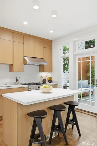 $2,995,000 | 3983 19th Street, San Francisco, CA 94114