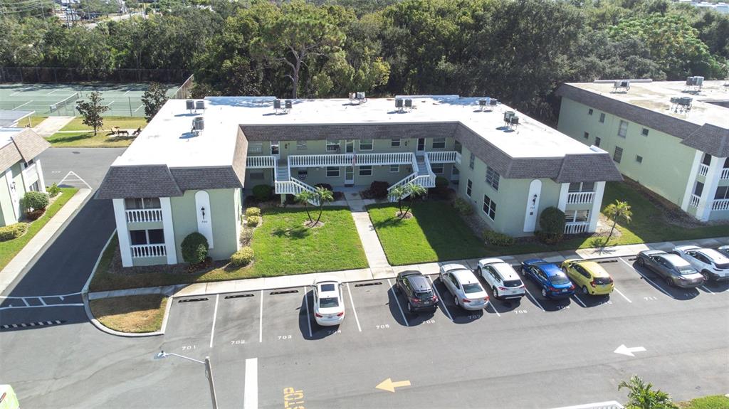 1250 South Pinellas Avenue, Unit 711 Tarpon Springs, FL 34689 - Photo 26 of 33 an aerial view of a house with swimming pool