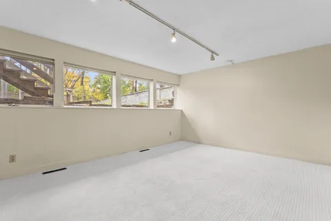 $575,000 | 4622 France Avenue South, Edina, MN 55410