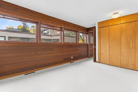 $575,000 | 4622 France Avenue South, Edina, MN 55410