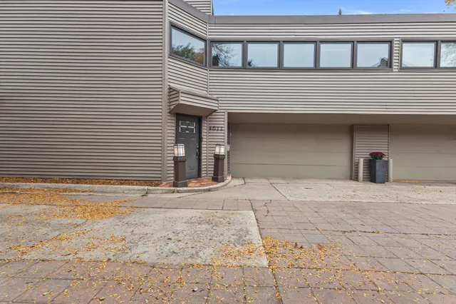 $600,000 | 4622 France Avenue South, Edina, MN 55410