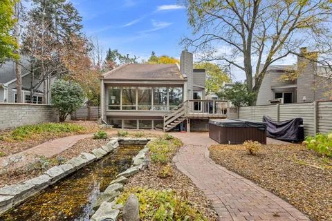 $575,000 | 4622 France Avenue South, Edina, MN 55410