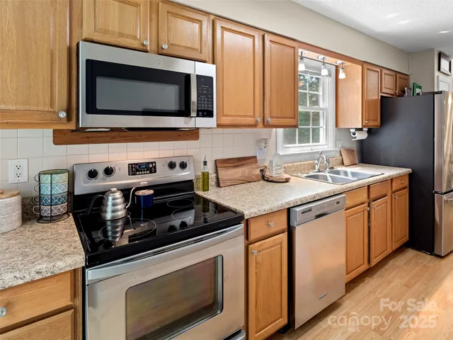 $370,000 | 25 Candor Drive, Fletcher, NC 28732