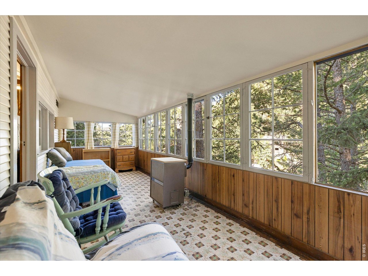 10763 Twin Spruce Road Golden, CO 80403 - Photo 22 of 40