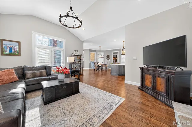 $1,600,000 | 1423 Country Lake Estates Drive, Chesterfield, MO 63005