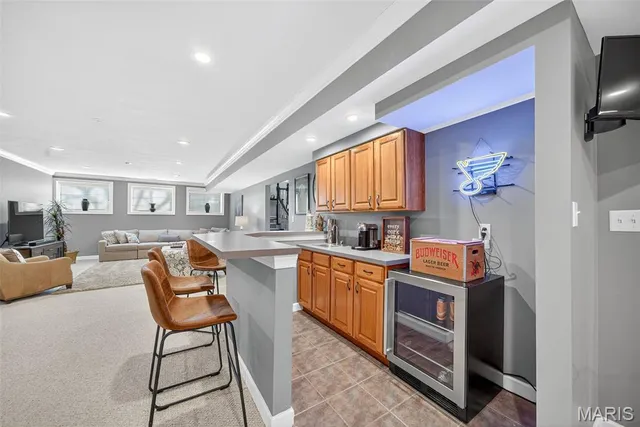 $1,600,000 | 1423 Country Lake Estates Drive, Chesterfield, MO 63005