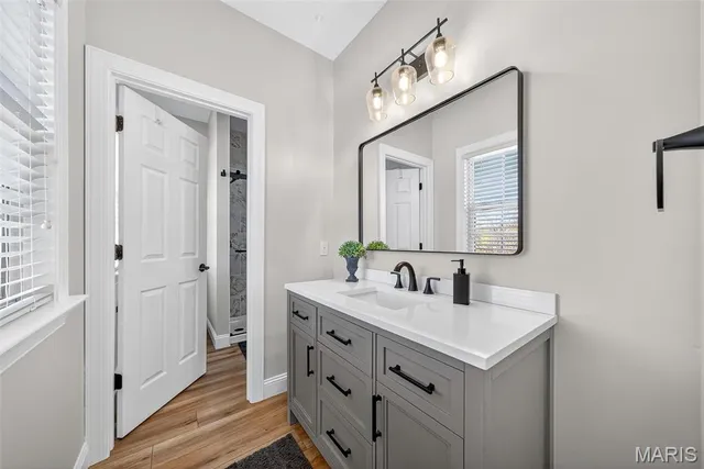 $1,600,000 | 1423 Country Lake Estates Drive, Chesterfield, MO 63005