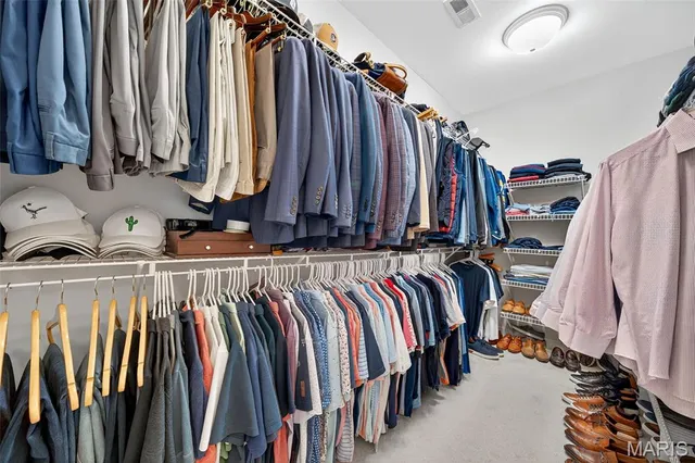 $1,600,000 | 1423 Country Lake Estates Drive, Chesterfield, MO 63005