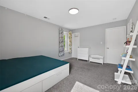 $349,900 | 5200 Barrington Drive, Charlotte, NC 28215