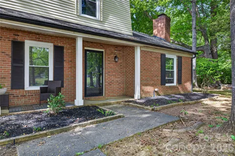 $349,900 | 5200 Barrington Drive, Charlotte, NC 28215
