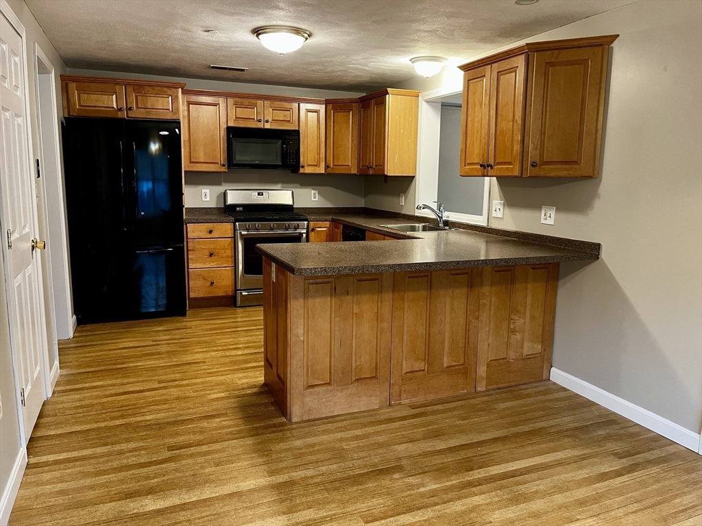 55 Dutton Street Malden, MA 02148 - Photo 14 of 18
