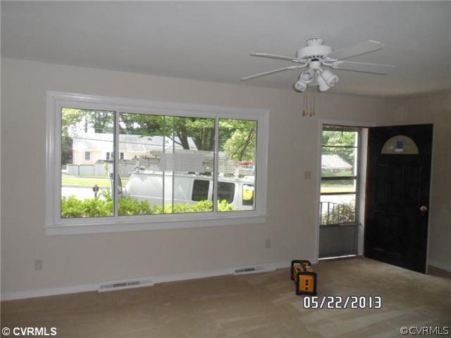 1815 North Parham Road Richmond, VA 23229 - Photo 2 of 10 Living Room