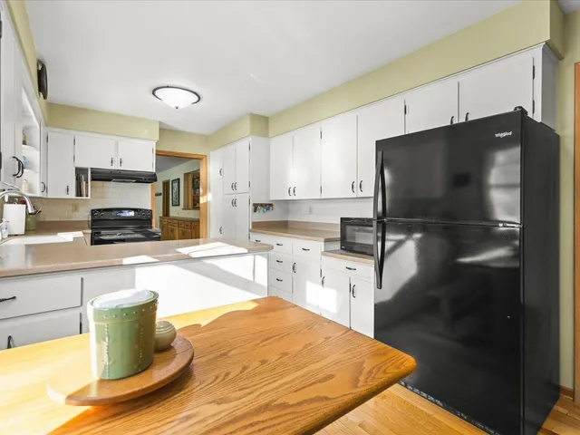 $399,900 | 3708 Bee Lane, Beloit, WI 53511