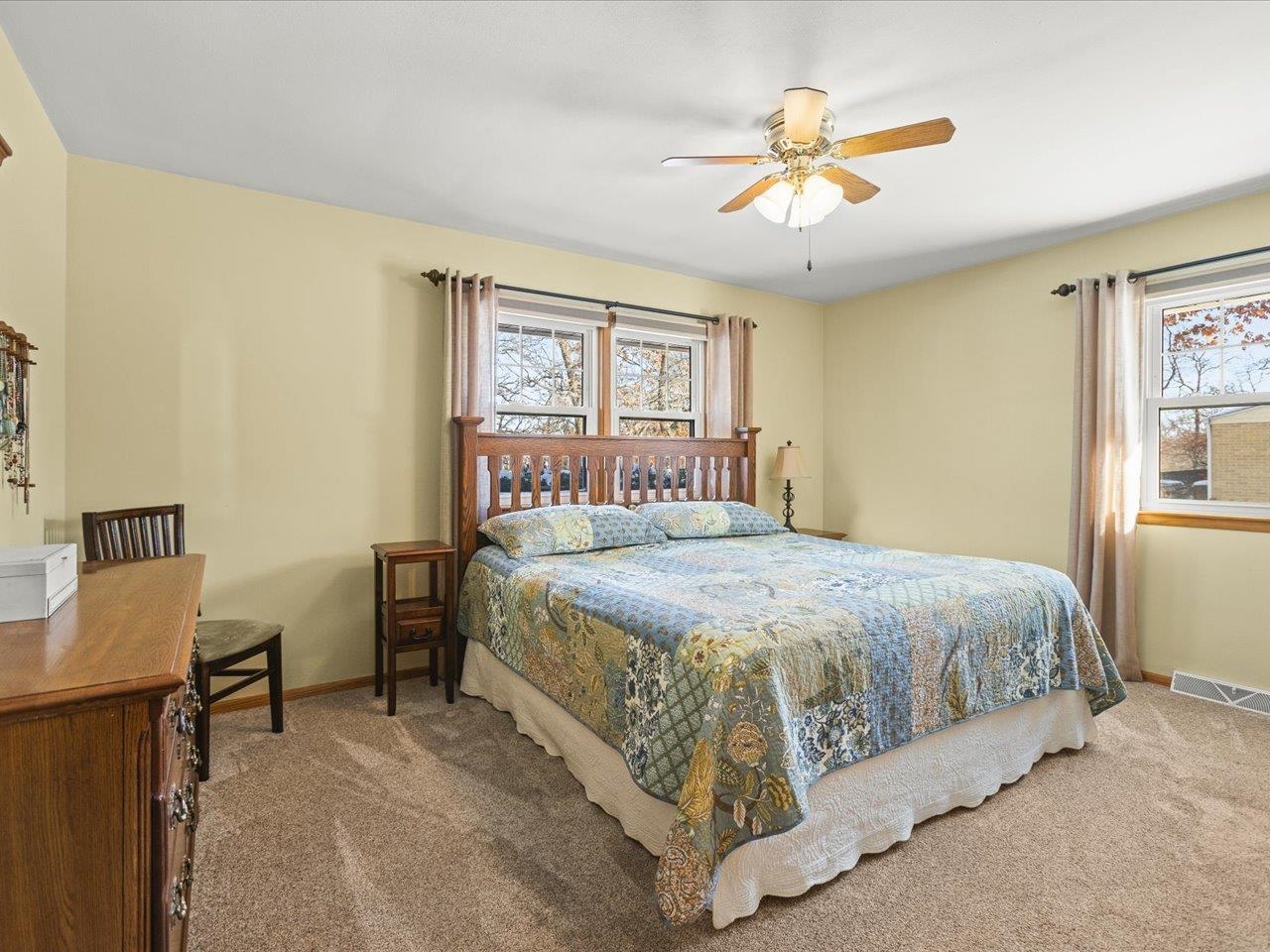 3708 Bee Lane Beloit, WI 53511 - Photo 23 of 57