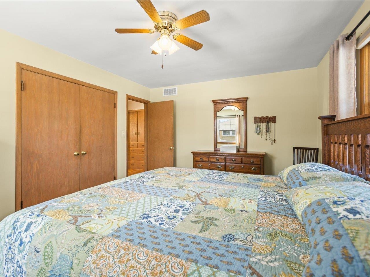 3708 Bee Lane Beloit, WI 53511 - Photo 24 of 57