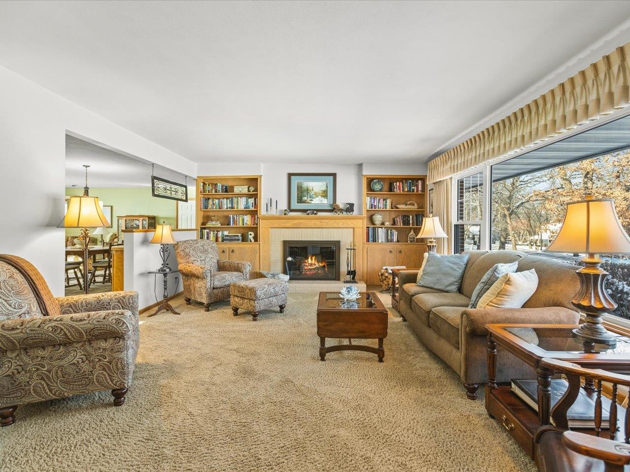 3708 Bee Lane Beloit, WI 53511 - Photo 5 of 57