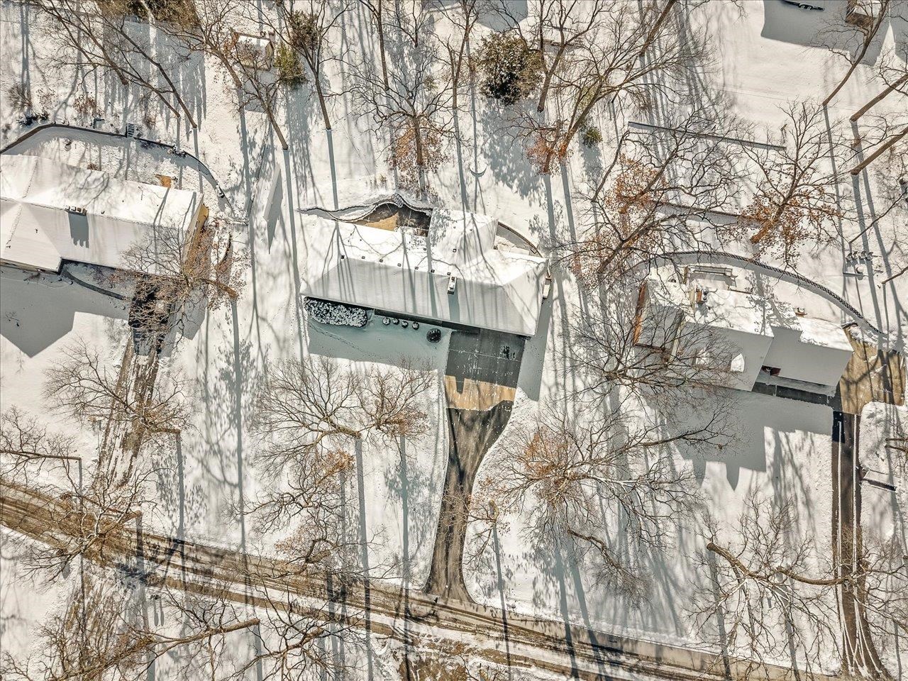 3708 Bee Lane Beloit, WI 53511 - Photo 51 of 57