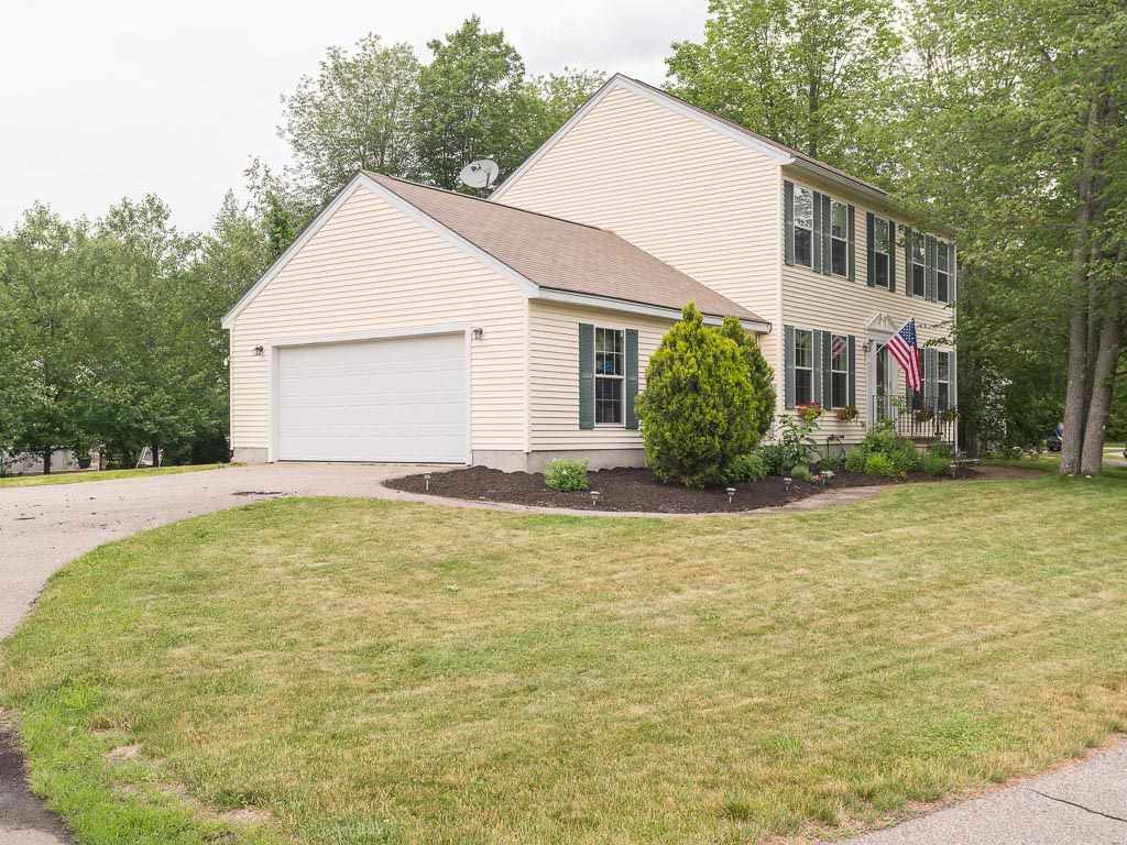 15 Deerfield Court Rochester, NH 03868 - Photo 1 of 31