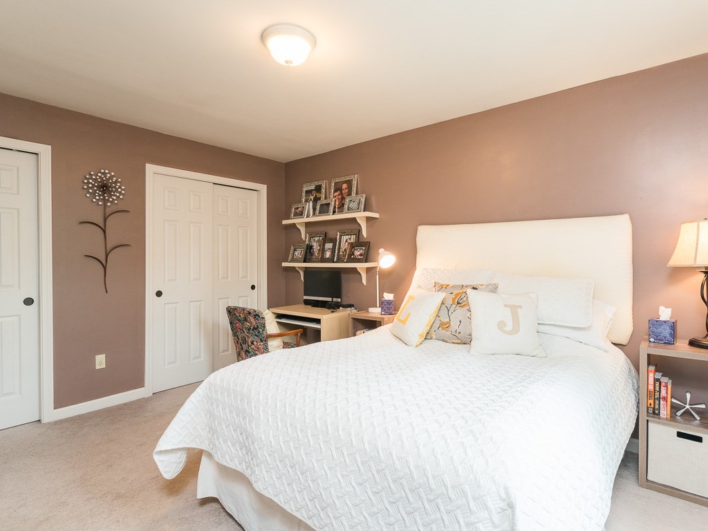 15 Deerfield Court Rochester, NH 03868 - Photo 12 of 31