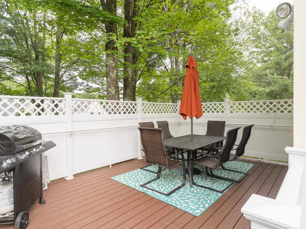 15 Deerfield Court Rochester, NH 03868 - Photo 28 of 31